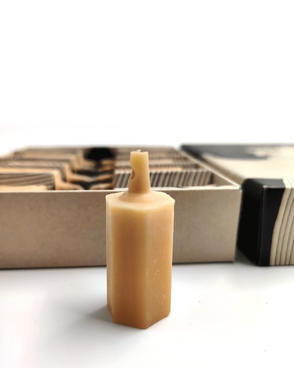 Daiyo Reiskleiewachskerze ROKKAKU [Sechseck]